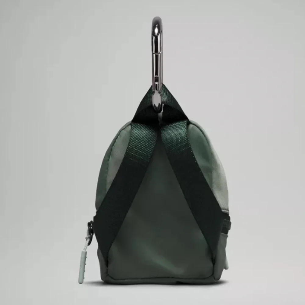 โค๏ธ Lululemon City Adventurer Backpack Nano Green NWT - Picture 3 of 3